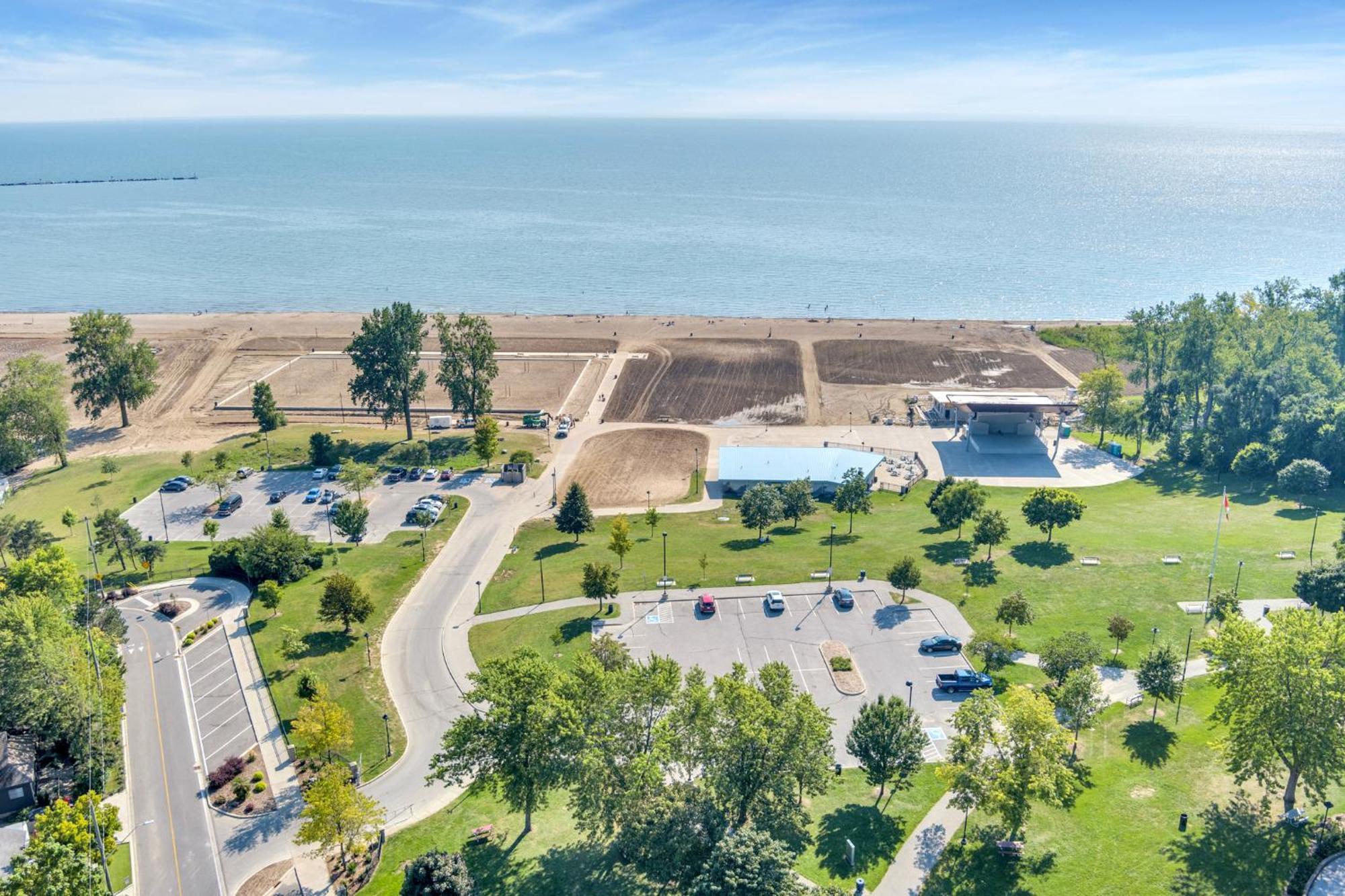 Park Bungalow #4 - Seacliff Beach Suites Leamington Exteriör bild