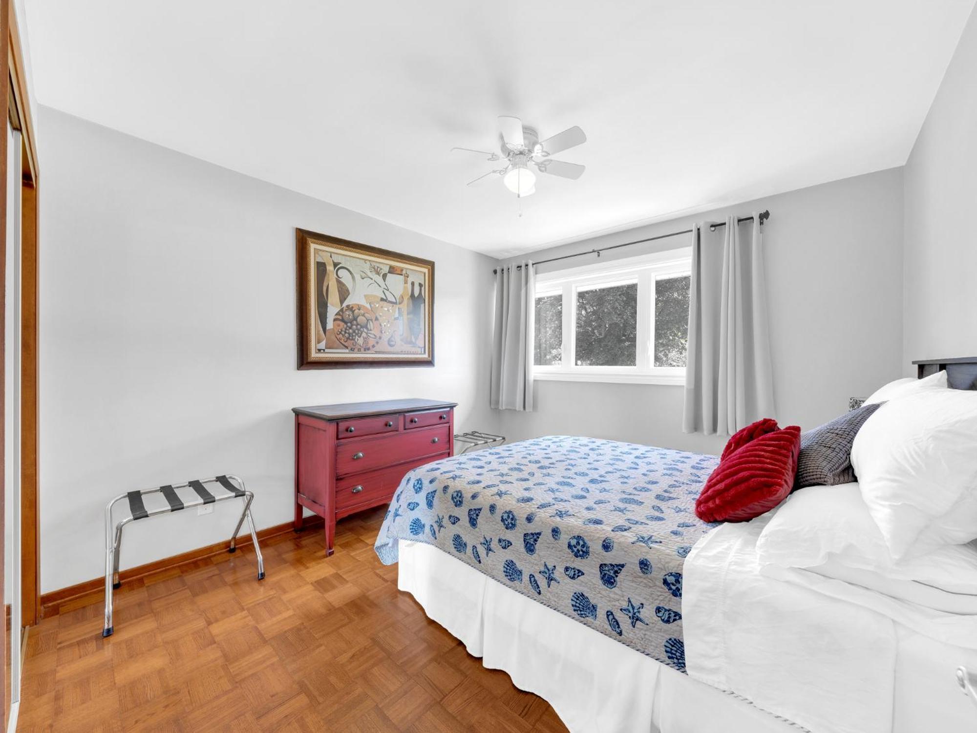 Park Bungalow #4 - Seacliff Beach Suites Leamington Exteriör bild